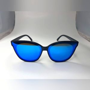 Oversized, Polarized Cat Eyes Sunglasses